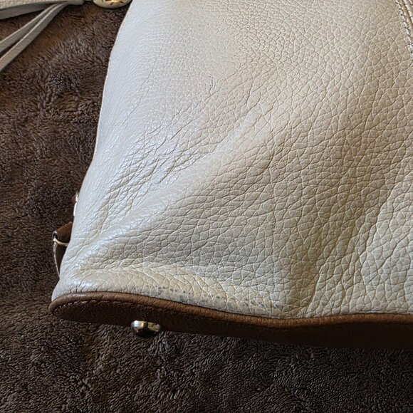 Tignanello Leather Dome Satchel Ivory Tassel Purse Medium - Picture 9 of 15